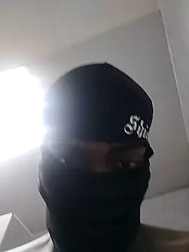 Snapshot of 123skopo chatting on 10.21.25 123skopo online show from 10.21.25