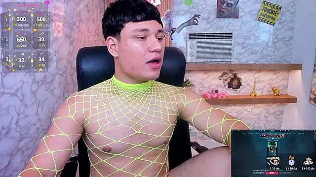 Snapshot of AndrewPeach_ chatting on 10.23.25 AndrewPeach online show from 10.23.25