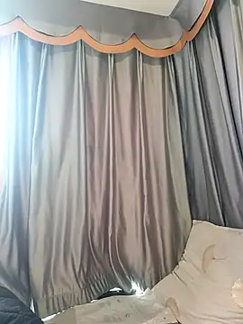 Snapshot of aa520uv chatting on 03.22.25 aa520uv online show from 03.22.25