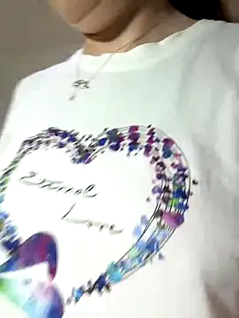 Snapshot of aa520uv chatting on 09.27.25 aa520uv online show from 09.27.25