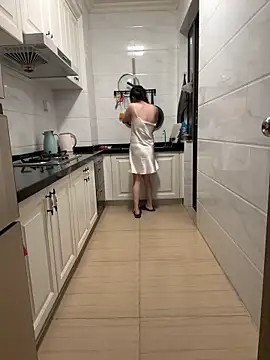 Snapshot of aa520uv chatting on 10.01.25 aa520uv online show from 10.01.25