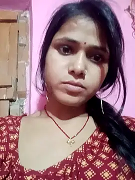 Snapshot of Ayeshaji chatting on 03.16.25 Ayeshaji online show from 03.16.25