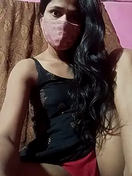 Snapshot of Ayeshaji chatting on 03.20.25 Ayeshaji online show from 03.20.25