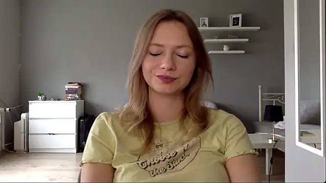 MillieShow online show from 10.11.25