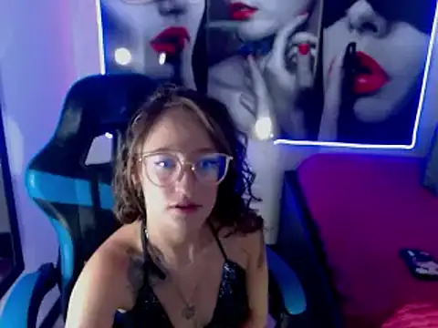 perla purpura online show from 03.13.25