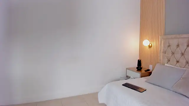 Hera goddesss online show from 10.14.25