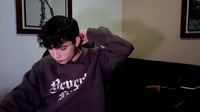 lukeboyce33 online show from 04.08.26