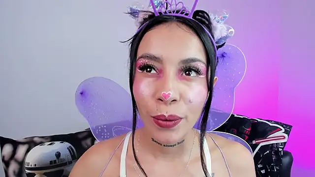 miss melodi online show from 10.28.25