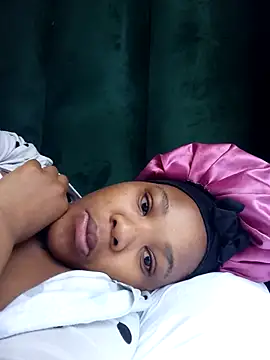 Snapshot of Hotytoty26 chatting on 10.23.25 Hotytoty26 online show from 10.23.25