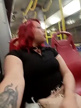 LEIDY LORENA online show from 11.16.25