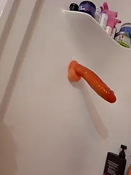 Snapshot of cumplay19850 chatting on 09.25.25 cumplay19850 online show from 09.25.25