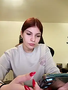 MeCherryy online show from 04.03.26