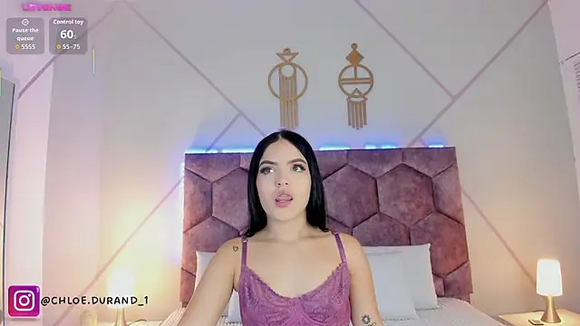 Chloe Durand  online show from 09.22.25