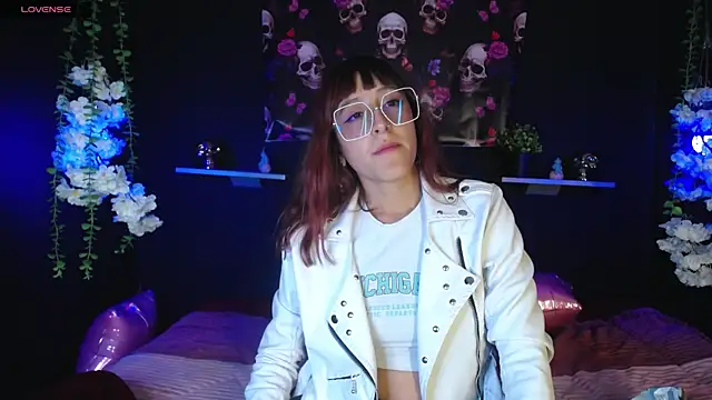 Hairydoll  online show from 11.22.25