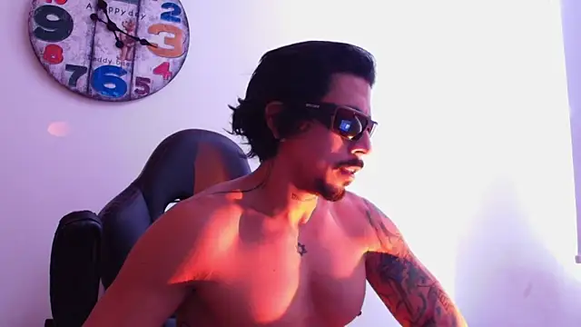 josemeirelesfox online show from 10.07.25