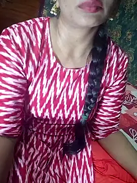 Snapshot of Shalini_telugu09 chatting on 10.27.25 Shalini telugu09 online show from 10.27.25