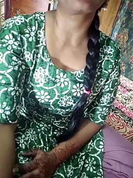 Snapshot of Shalini_telugu09 chatting on 11.15.25 Shalini telugu09 online show from 11.15.25