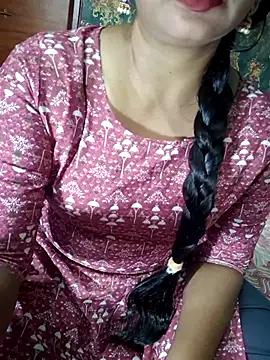 Snapshot of Shalini_telugu09 chatting on 04.29.26 Shalini telugu09 online show from 04.29.26