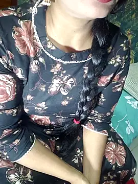 Snapshot of Shalini_telugu09 chatting on 06.28.26 Shalini telugu09 online show from 06.28.26