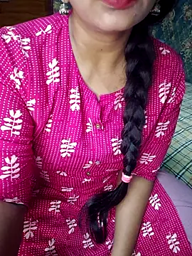 Snapshot of Shalini_telugu09 chatting on 07.15.26 Shalini telugu09 online show from 07.15.26