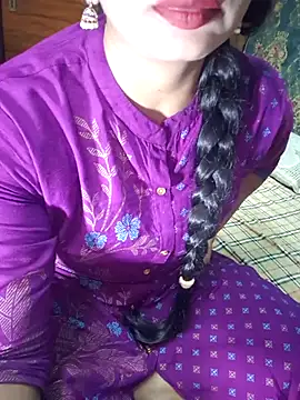 Snapshot of Shalini_telugu09 chatting on 07.30.26 Shalini telugu09 online show from 07.30.26