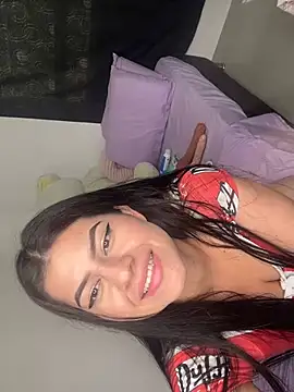 Snapshot of Saanvi21 chatting on 03.13.25 Saanvi21 online show from 03.13.25