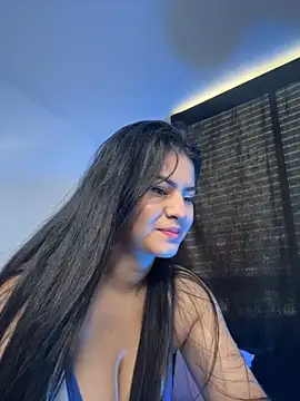 Snapshot of Saanvi21 chatting on 03.14.25 Saanvi21 online show from 03.14.25