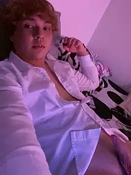 Snapshot of adam_angelssss chatting on 02.05.26 adam angelssss online show from 02.05.26