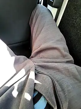 ikeike-kun online show from 10.17.25