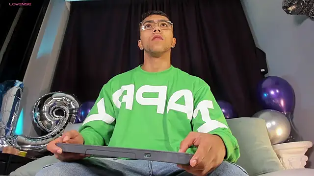 Colstorw  online show from 11.15.25