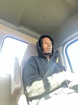 Sir-Tucker online show from 03.21.25