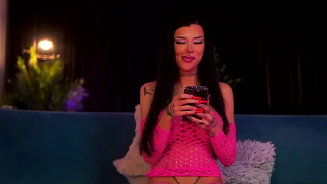 ChicaOra online show from 02.24.26