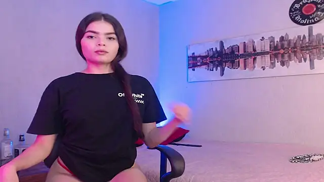 Snapshot of sweet_c4ndy chatting on 03.17.25 sweet c4ndy online show from 03.17.25