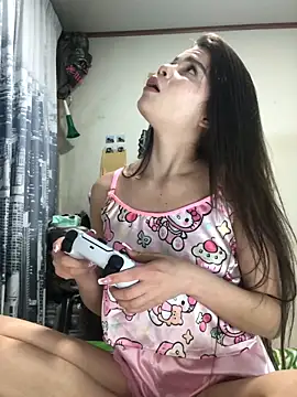 Snapshot of sweet_c4ndy chatting on 09.12.25 sweet c4ndy online show from 09.12.25