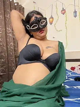 Snapshot of jhanvi_boo chatting on 10.07.25 jhanvi boo online show from 10.07.25