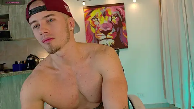 Snapshot of Ryannblue07 chatting on 10.17.25 Ryannblue07 online show from 10.17.25