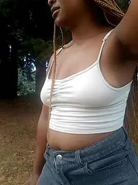 ShyTiny Bae online show from 01.16.26