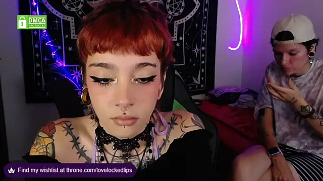 lovelockedlips online show from 09.28.25