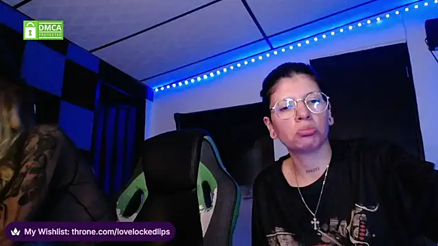 lovelockedlips online show from 07.16.26
