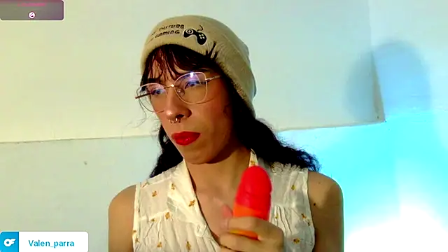 Snapshot of kattycat_ chatting on 10.08.25 kattycat online show from 10.08.25