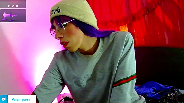 Snapshot of kattycat_ chatting on 10.11.25 kattycat online show from 10.11.25