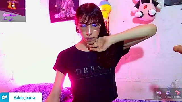 Snapshot of kattycat_ chatting on 10.31.25 kattycat online show from 10.31.25