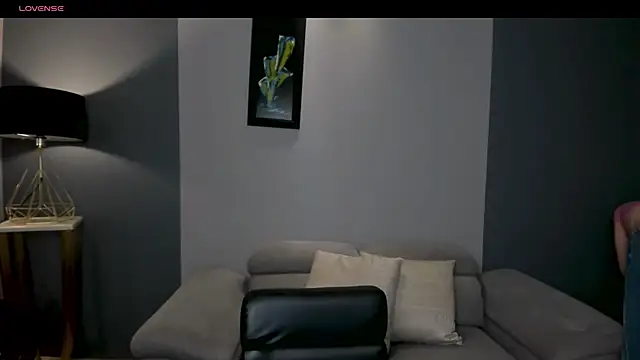 MaiaCollins online show from 04.19.26