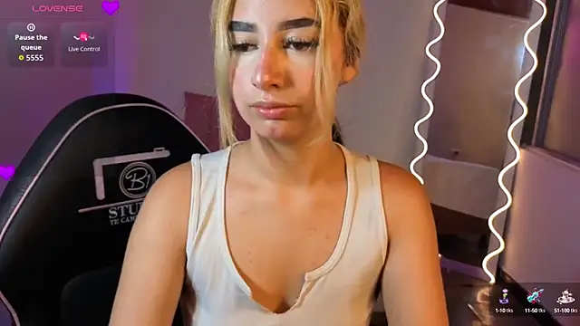 Malory tay1 online show from 10.08.25