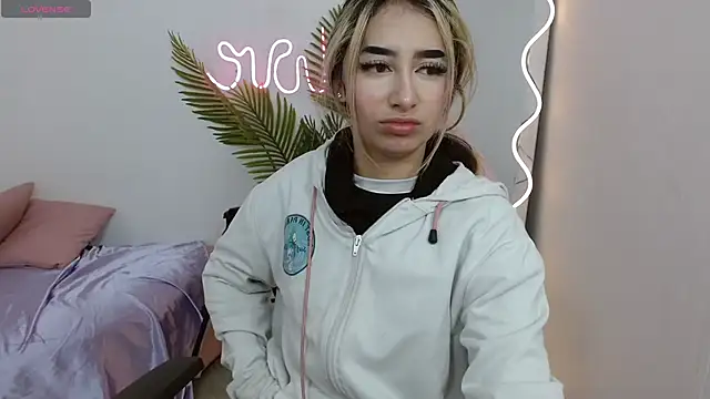 Malory tay1 online show from 10.19.25