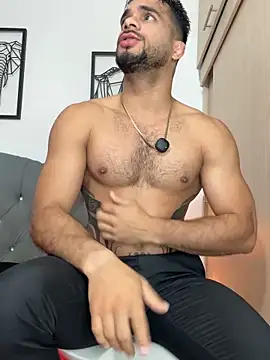 Maximiliano ford online show from 12.02.25