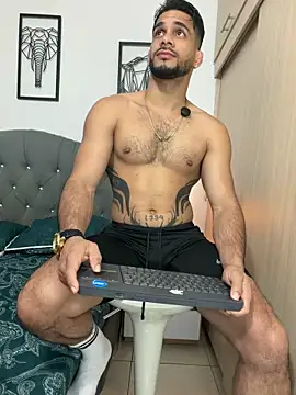 Snapshot of Maximiliano_ford chatting on 05.04.26 Maximiliano ford online show from 05.04.26
