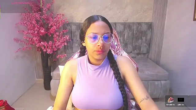 zhara rose s online show from 09.24.25