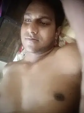Snapshot of vikesh05 chatting on 06.08.26 vikesh05 online show from 06.08.26