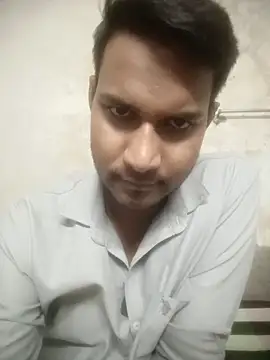 Snapshot of vikesh05 chatting on 08.08.26 vikesh05 online show from 08.08.26